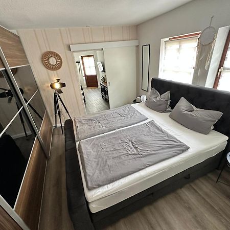 Ferienwohnung Am Strom ロストック エクステリア 写真